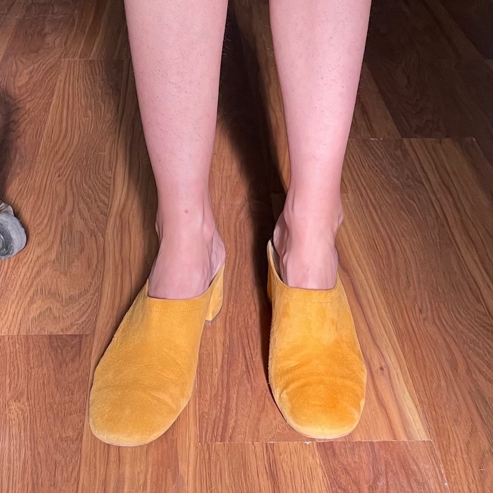 Everlane Yellow-Mustard Mules 7.5